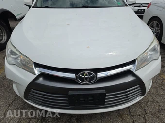 2017 Toyota Camry LE - miniatura 2