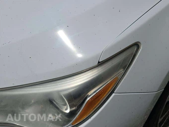 2017 Toyota Camry LE – miniatura 27