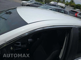 2017 Toyota Camry LE – miniatura 28