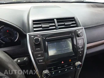 2017 Toyota Camry LE – miniatura 31