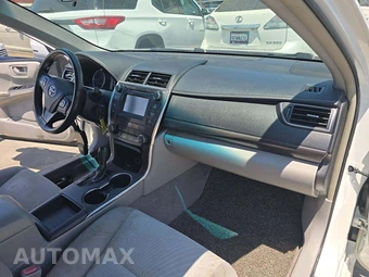 2017 Toyota Camry LE - miniatura 19