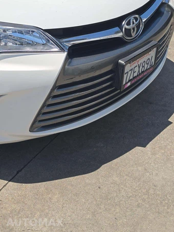 2017 Toyota Camry LE - miniatura 24