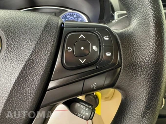 2017 Toyota Camry LE - miniatura 16