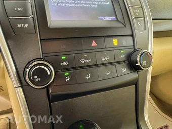 2017 Toyota Camry LE - miniatura 19