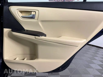 2017 Toyota Camry LE - miniatura 37