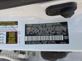 2017 Toyota Camry SE – miniatura 15