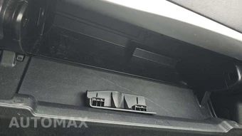 2017 Toyota Camry SE – miniatura 20