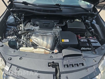 2017 Toyota Camry SE - miniatura 15