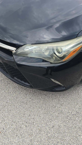 2017 Toyota Camry SE - miniatura 18