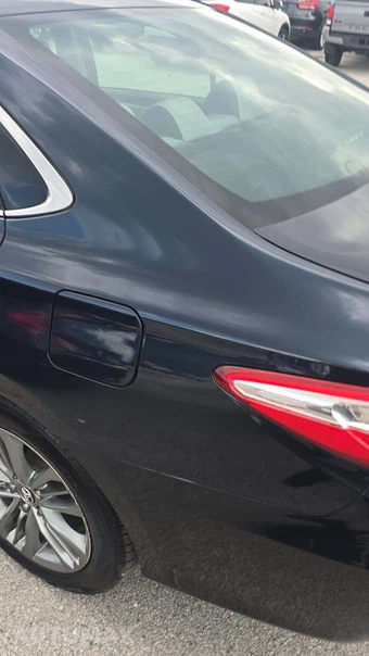 2017 Toyota Camry SE - miniatura 19