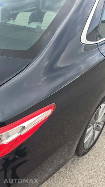 2017 Toyota Camry SE - miniatura 22