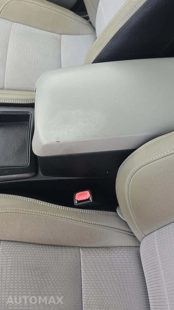 2017 Toyota Camry SE - miniatura 23