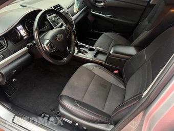 2017 Toyota Camry SE - miniatura 35