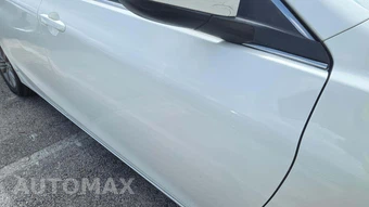 2017 Toyota Camry SE - miniatura 30