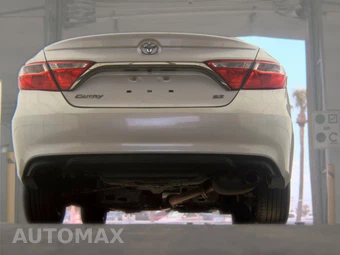 2017 Toyota Camry SE - miniatura 7