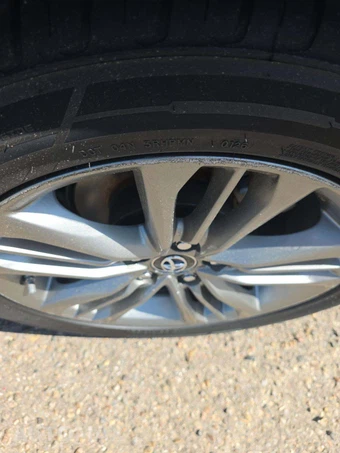 2017 Toyota Camry SE - miniatura 21
