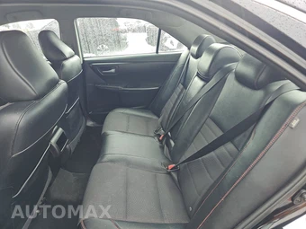 2017 Toyota Camry SE - miniatura 13