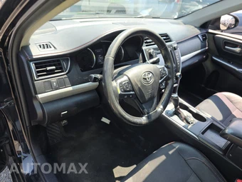 2017 Toyota Camry SE - miniatura 11