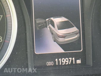 2017 Toyota Camry SE - miniatura 12