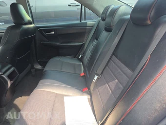 2017 Toyota Camry SE - miniatura 13