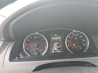 2017 Toyota Camry SE – miniatura 9