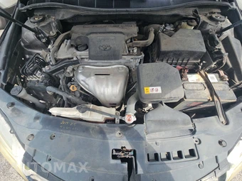 2017 Toyota Camry SE – miniatura 15