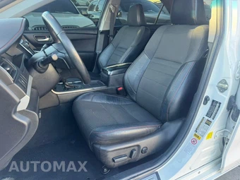 2017 Toyota Camry SE - miniatura 12