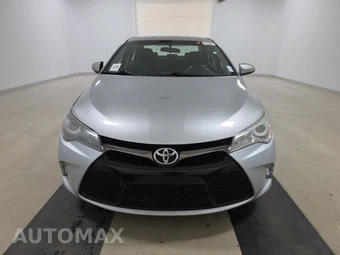 2017 Toyota Camry SE - miniatura 2