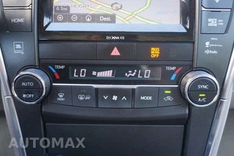 2017 Toyota Camry XLE - miniatura 30