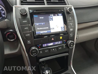 2017 Toyota Camry XLE - miniatura 11