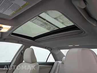 2017 Toyota Camry XLE - miniatura 20