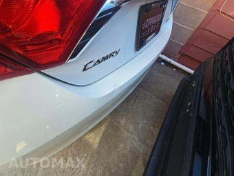 2017 Toyota Camry XLE - miniatura 23