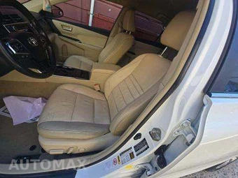 2017 Toyota Camry XLE - miniatura 6