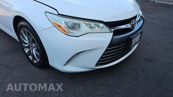 2017 Toyota Camry XLE - miniatura 26