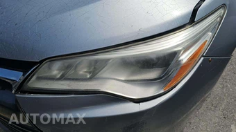 2017 Toyota Camry XLE – miniatura 19