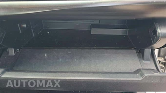 2017 Toyota Camry XLE – miniatura 20