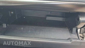 2017 Toyota Camry XLE – miniatura 28