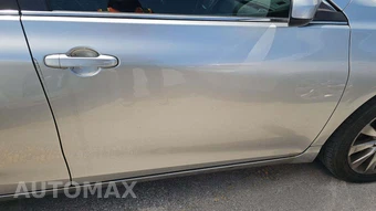 2017 Toyota Camry XLE – miniatura 33