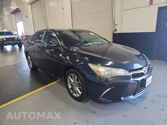 2017 Toyota Camry XSE - miniatura 3