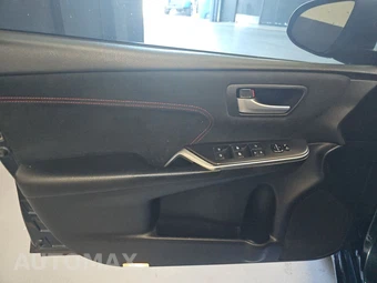 2017 Toyota Camry XSE - miniatura 9