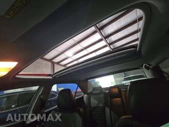 2017 Toyota Camry XSE - miniatura 11