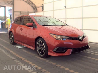 2017 Toyota Corolla iM Hatchback - miniatura 3