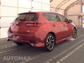 2017 Toyota Corolla iM Hatchback - miniatura 4