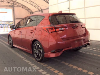 2017 Toyota Corolla iM Hatchback - miniatura 6