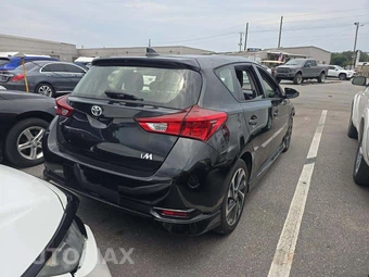 2017 Toyota Corolla iM Hatchback - miniatura 3