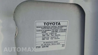 2017 Toyota Corolla LE Eco Sedan – miniatura 19