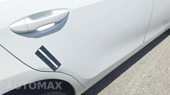 2017 Toyota Corolla LE Eco Sedan – miniatura 28