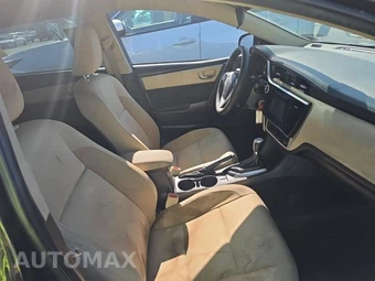 2017 Toyota Corolla LE Sedan - miniatura 17