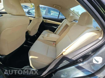 2017 Toyota Corolla LE Sedan - miniatura 13