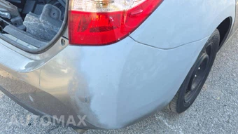 2017 Toyota Corolla LE Sedan – miniatura 12